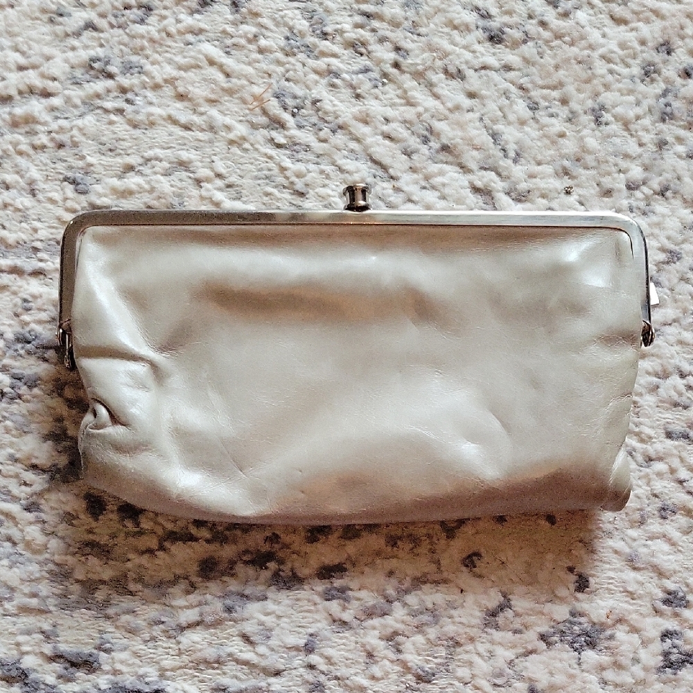Hobo Leather Double Kiss Lock Wallet